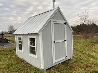 Chicken Coop with nesting boxes